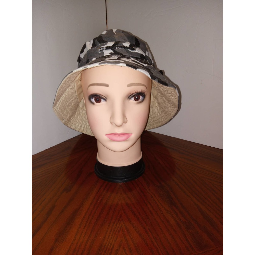 Bucket hat